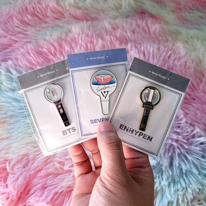 [UNOFFICIAL] K-pop Metal Brooch / Badge / Pin (BTS, SEVENTEEN, TXT, ENHYPEN, NCT, TWICE)