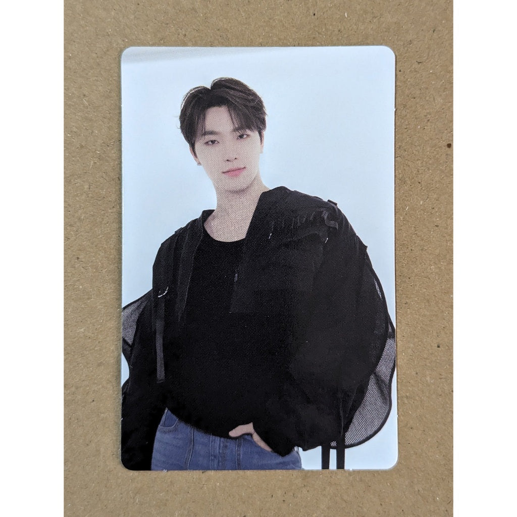 SEVENTEEN Tour: FOLLOW AGAIN Official Trading Cards