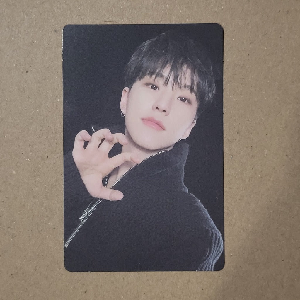 SEVENTEEN Tour: FOLLOW AGAIN Official Trading Cards