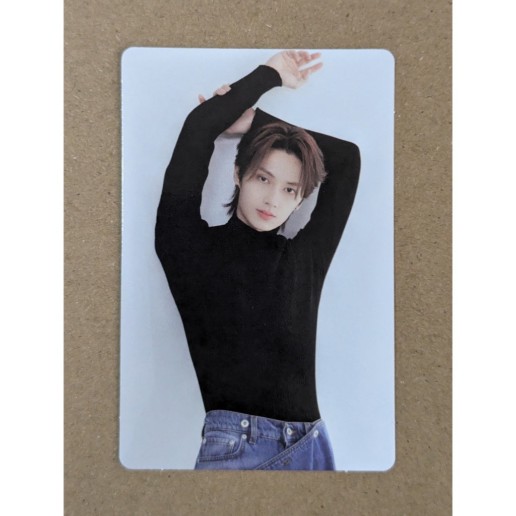 SEVENTEEN Tour: FOLLOW AGAIN Official Trading Cards