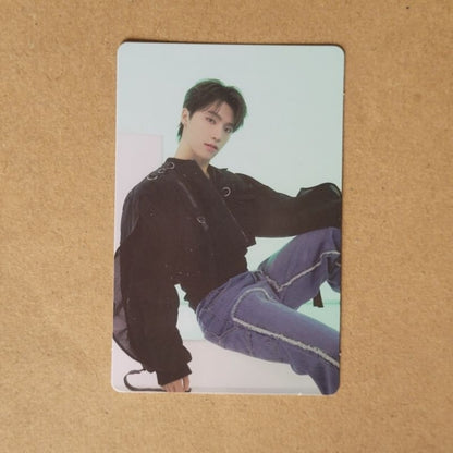 SEVENTEEN Tour: FOLLOW AGAIN Official Trading Cards