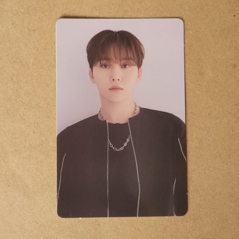 SEVENTEEN Tour: FOLLOW AGAIN Official Trading Cards