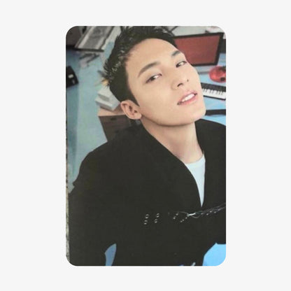 [WEVERSE GLOBAL] SEVENTEEN 17 IS RIGHT HERE Standard Version POB Photocards