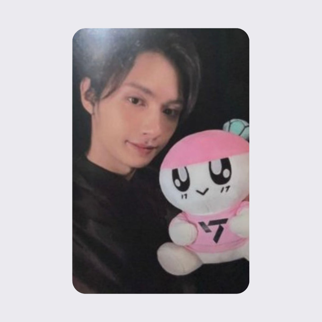 SEVENTEEN US Carat World / Reflective Windbreaker Bongbongie Photocard