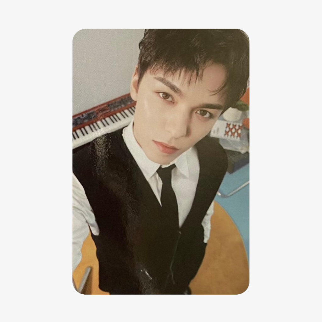 [WEVERSE GLOBAL] SEVENTEEN 17 IS RIGHT HERE Standard Version POB Photocards