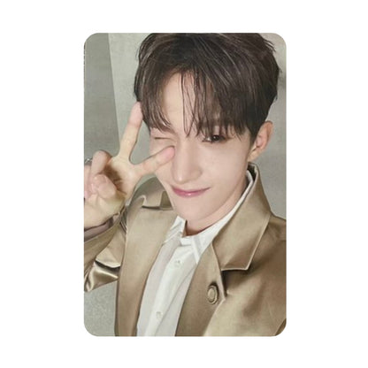 SEVENTEEN 'RIGHT HERE' World Tour in Goyang Zip-Up Hoodie Official Photocards