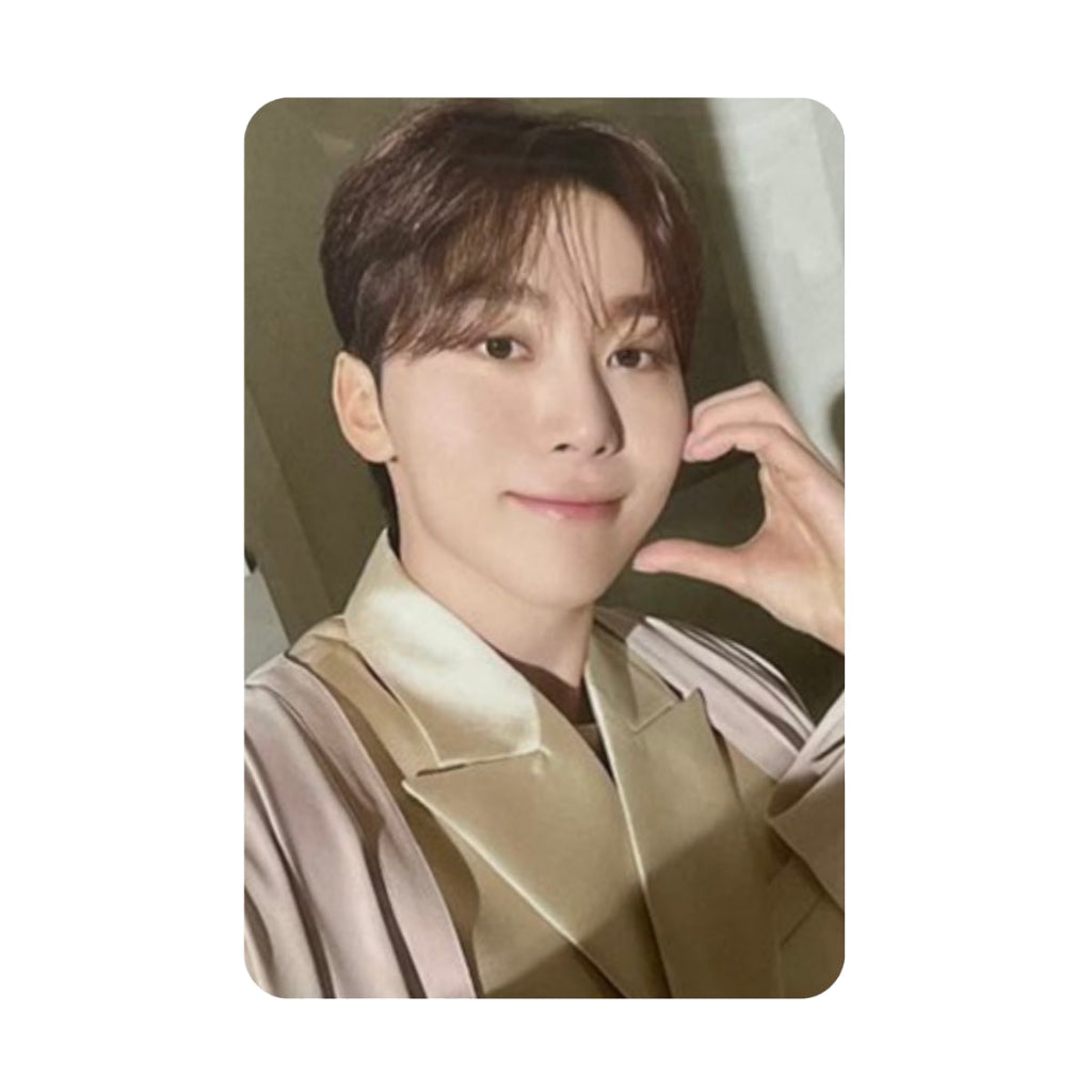 SEVENTEEN 'RIGHT HERE' World Tour in Goyang Zip-Up Hoodie Official Photocards