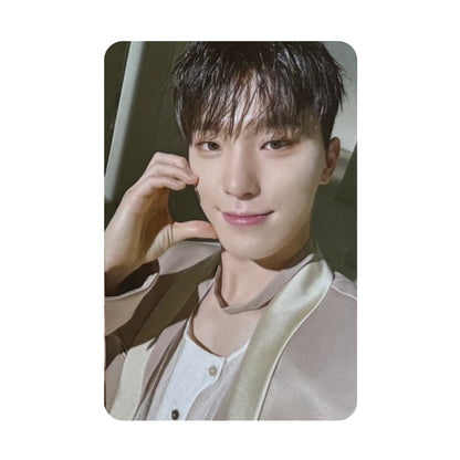 SEVENTEEN 'RIGHT HERE' World Tour in Goyang Zip-Up Hoodie Official Photocards